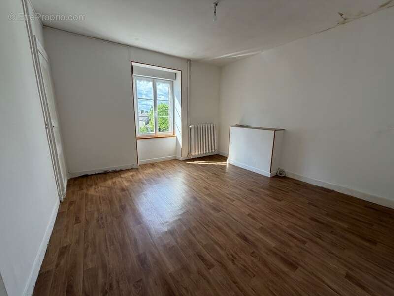 Appartement à SOULLES