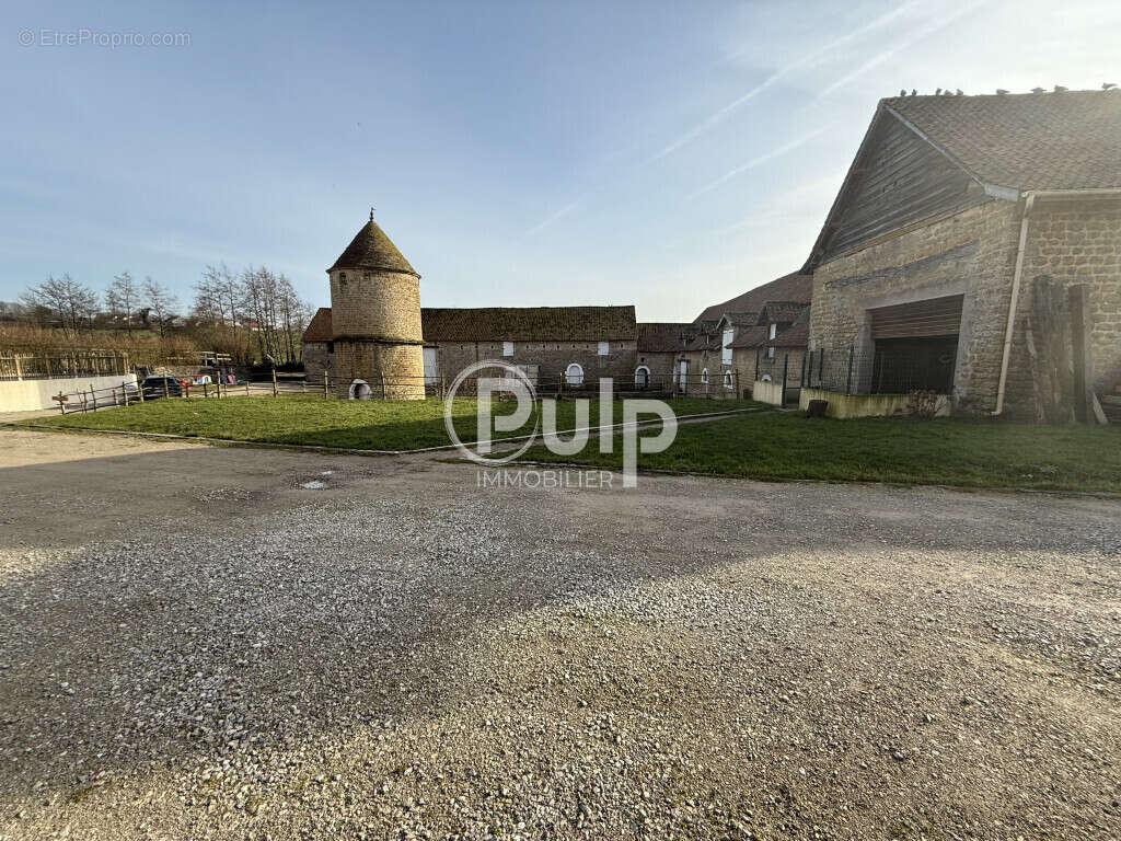 Maison à HESDIN-L&#039;ABBE