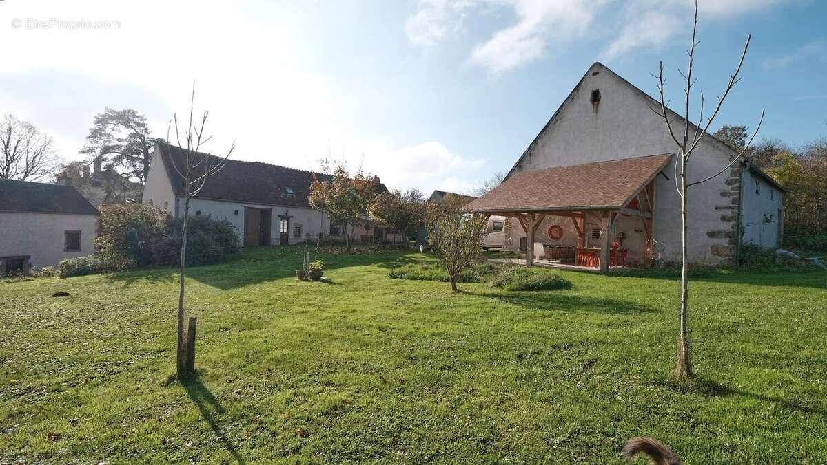 Maison à CHAMPALLEMENT