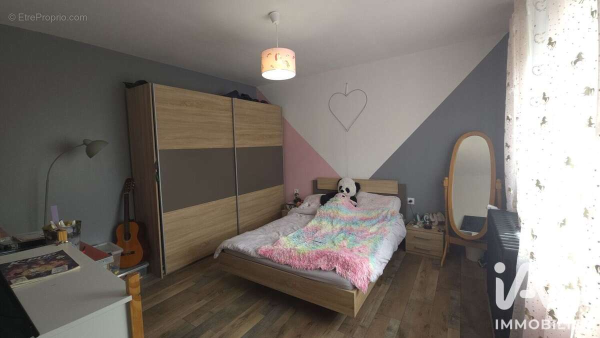 Photo 8 - Maison à BRUAY-LA-BUISSIERE