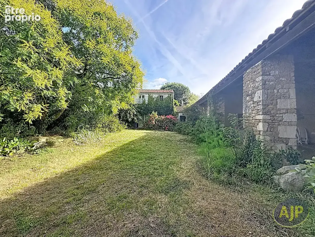 Maison à SAINT-CYR-EN-TALMONDAIS