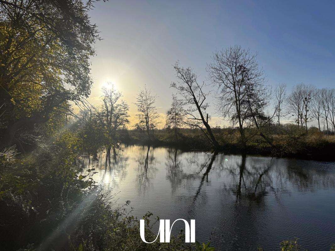 Maison à FLEURY-SUR-ORNE