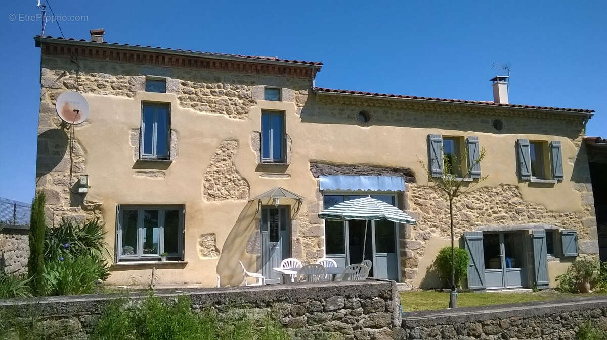 Maison à SAINT-FLOUR