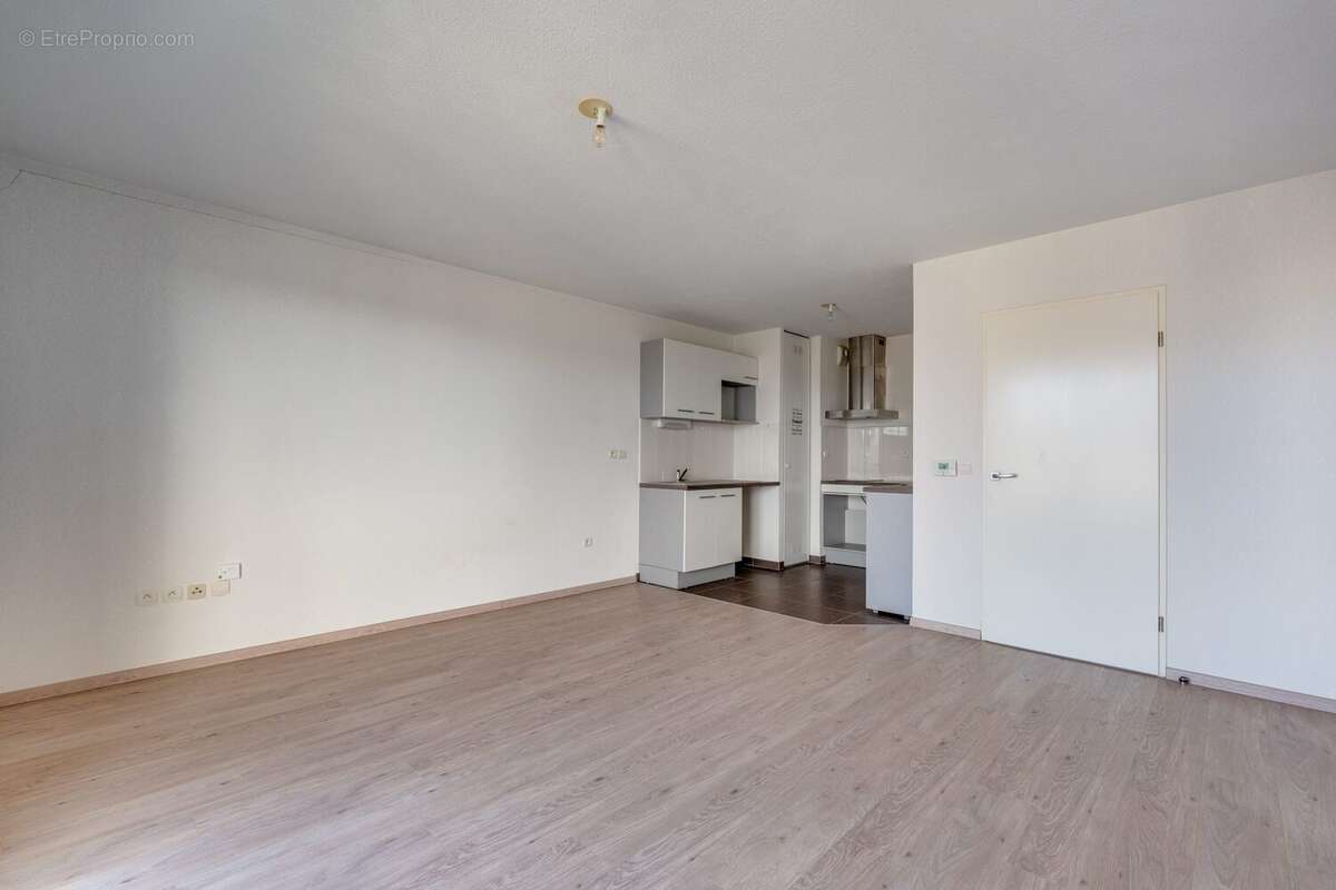 Appartement à SAINT-ORENS-DE-GAMEVILLE