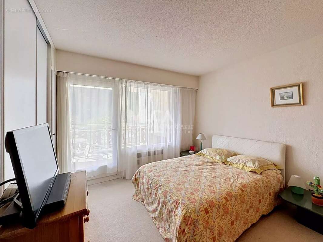 Appartement à SAINT-ETIENNE-DE-TINEE