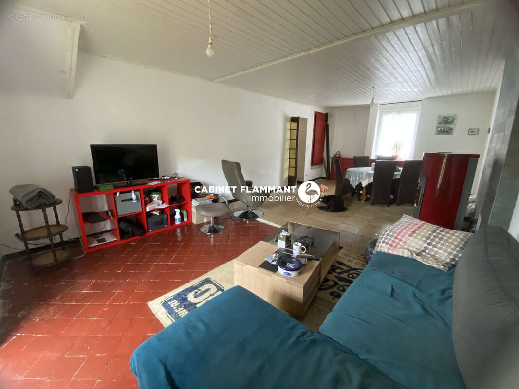 Maison à VERREY-SOUS-SALMAISE