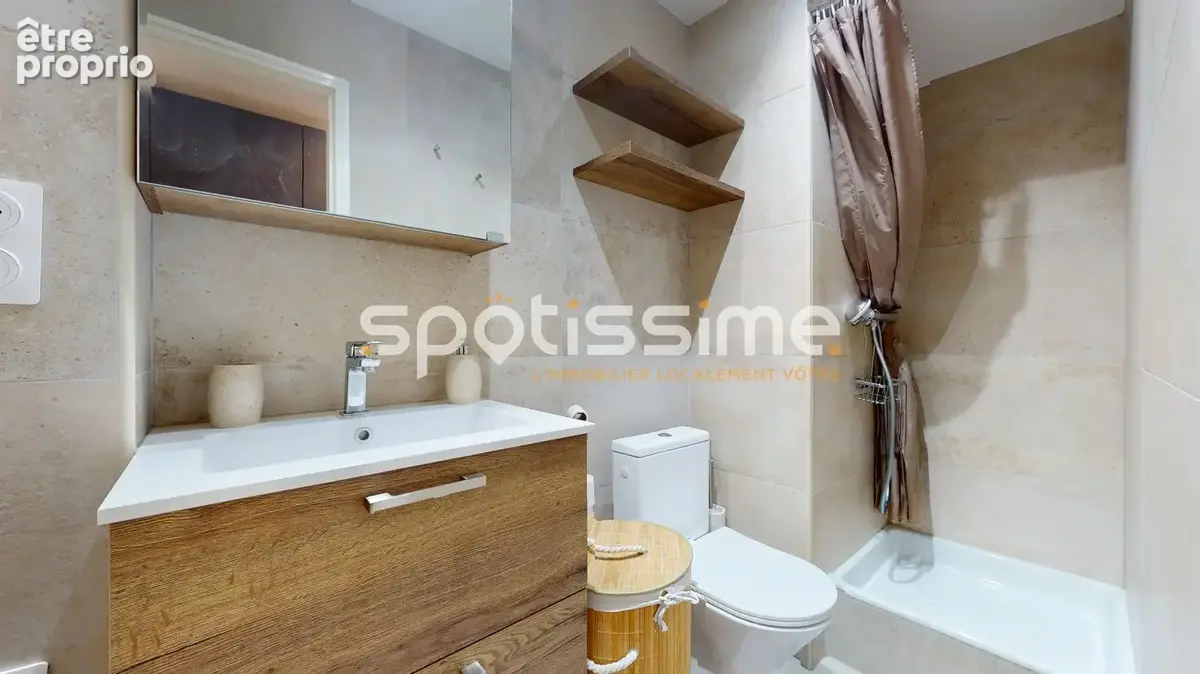 Cap d'agde  secteur môle / flânerie  appartement entièrement rénové avec terrasse et parking - photo 4