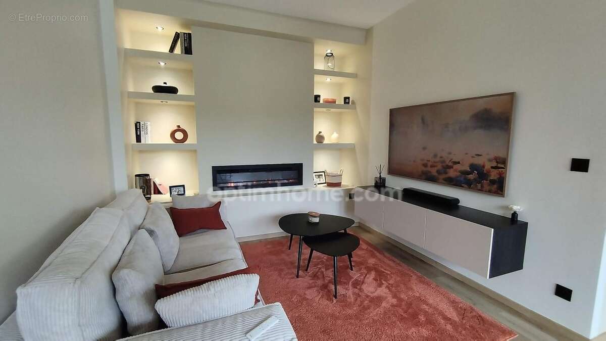 A vendre Appartement à Bar le Duc de 141 m²; Élégance et Lumière au Cœur de la Ville - photo 2