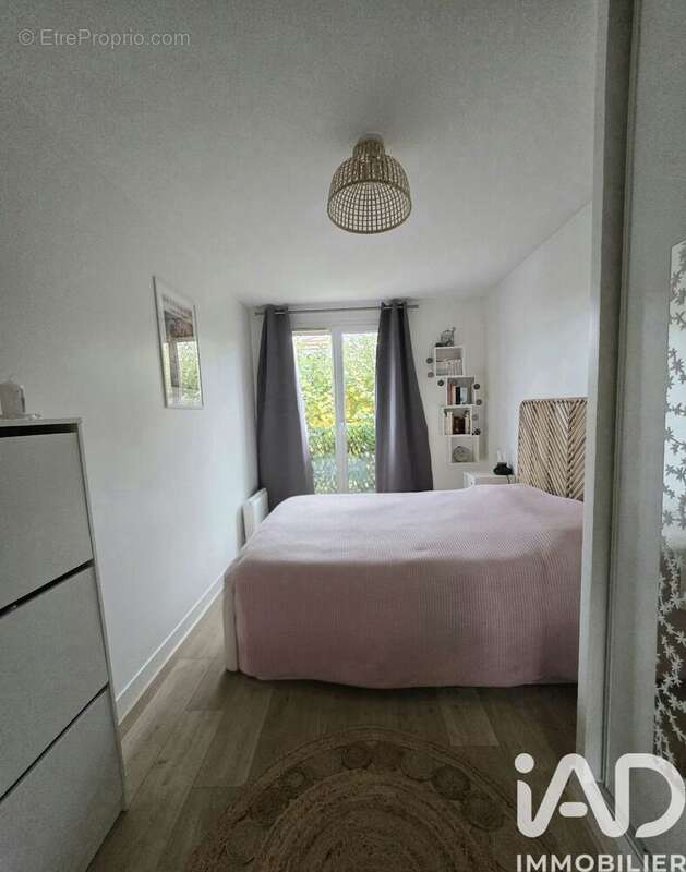 Photo 8 - Appartement à CHOISY-LE-ROI