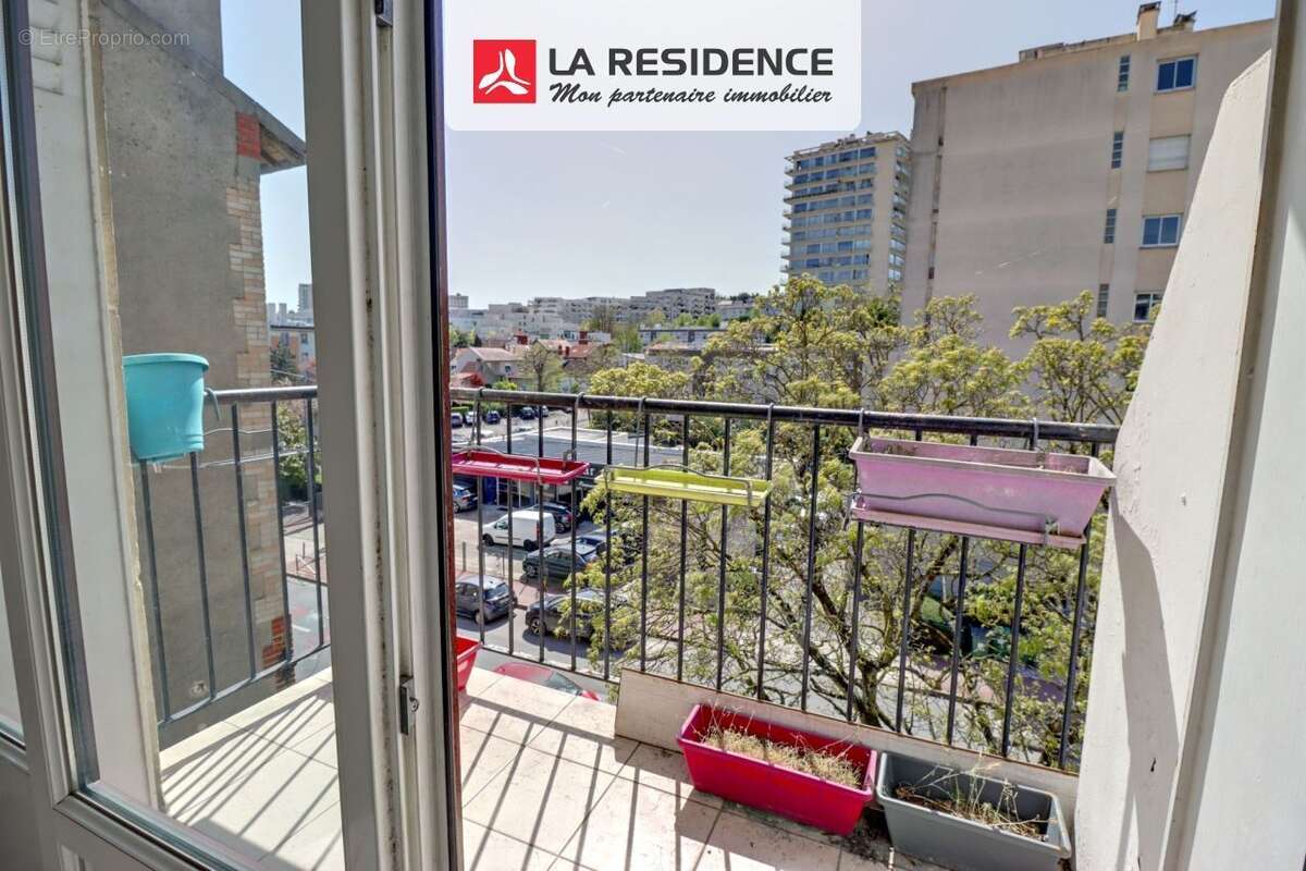 Appartement à CHATILLON