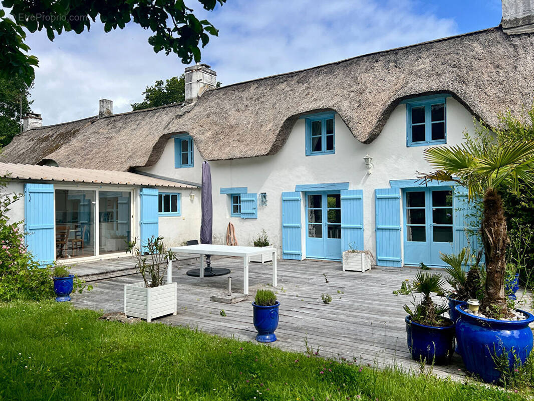 Maison à SAINT-LYPHARD