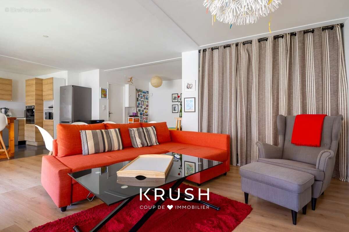 Appartement à MARSEILLE-2E