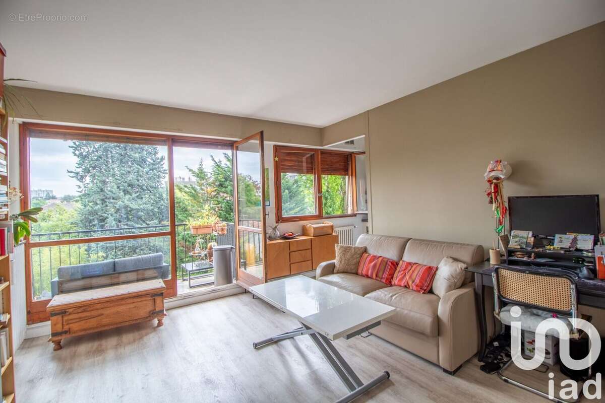 Photo 3 - Appartement à RUEIL-MALMAISON