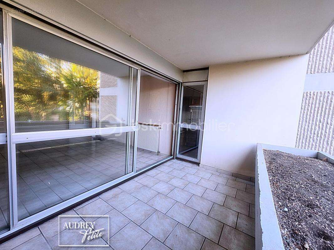 Appartement à MAISONS-ALFORT