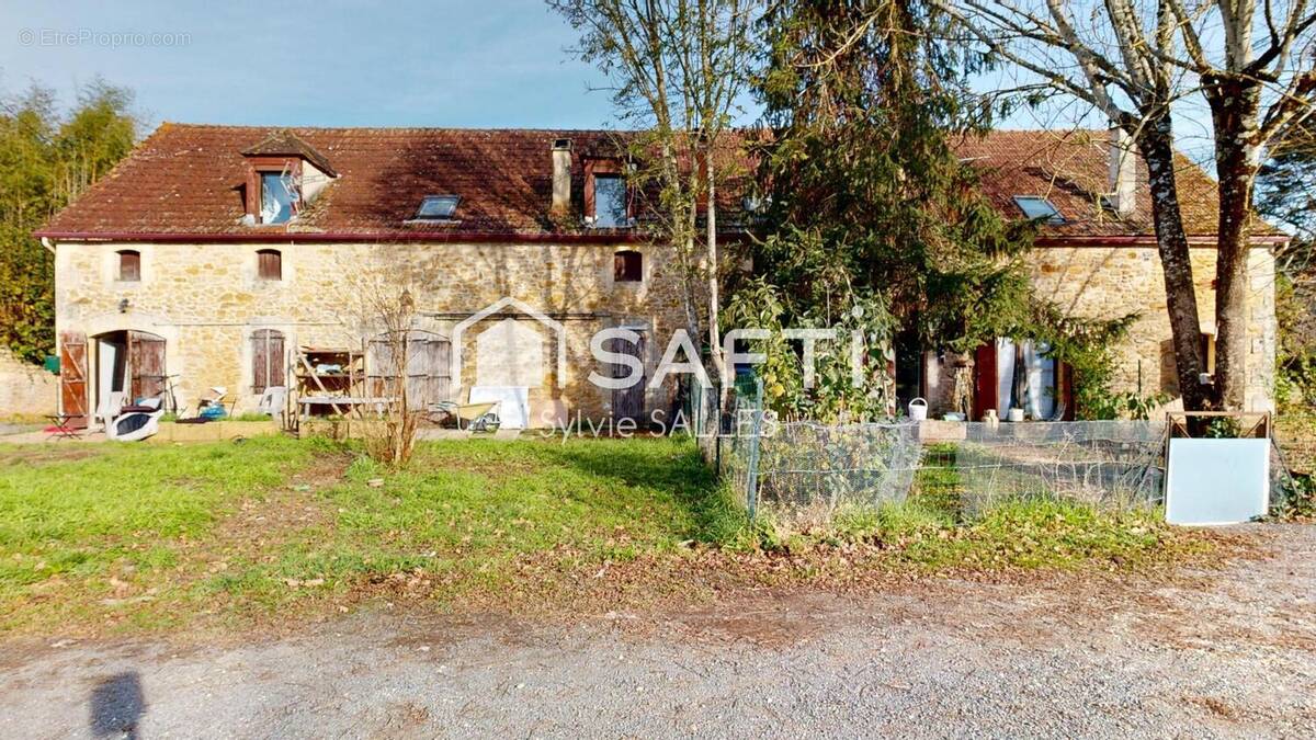 Photo 1 - Maison à LE BUGUE