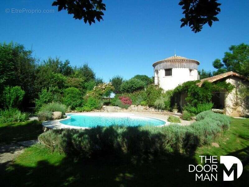 Maison à BEAULIEU-SOUS-PARTHENAY