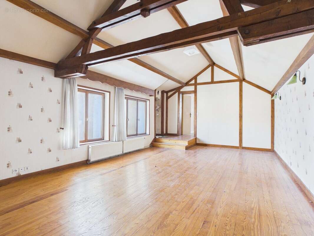 Appartement à ROMILLY-SUR-SEINE