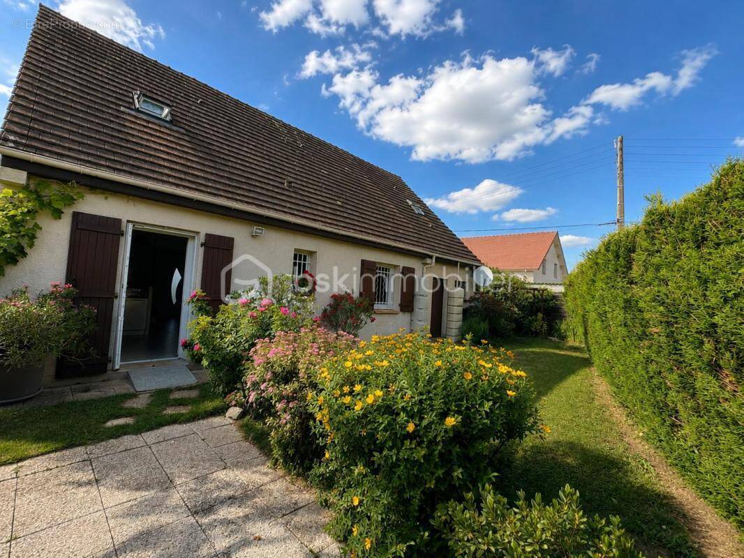 Maison à CREPY-EN-VALOIS