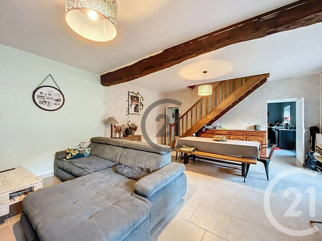 Maison à SAINT-BRICE