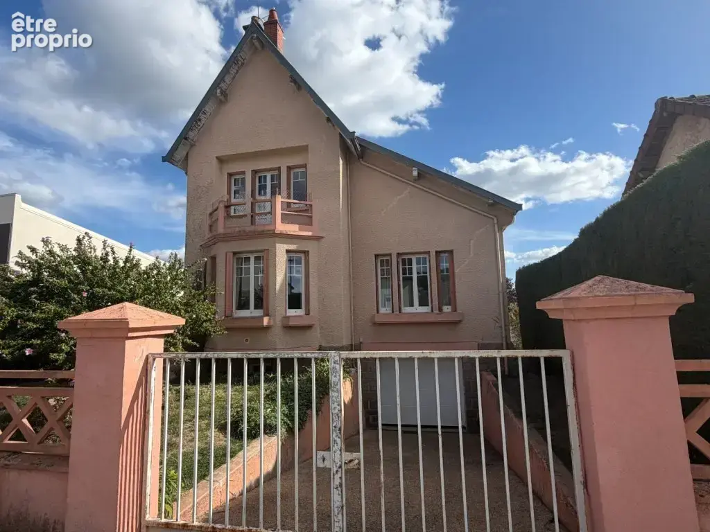 Photo Maison à Le Breuil au prix de 159 750€