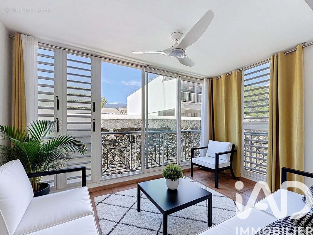 Photo 7 - Appartement à SAINT-DENIS