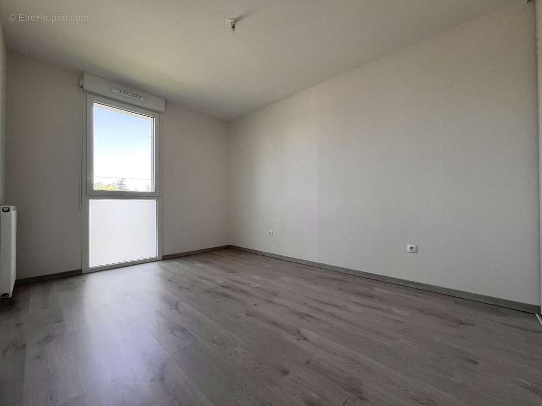 Appartement à MONDONVILLE