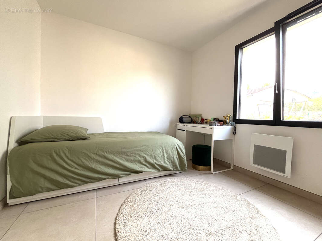 Maison de Plain-Pied, Contemporaine T4 avec Garage - photo 10