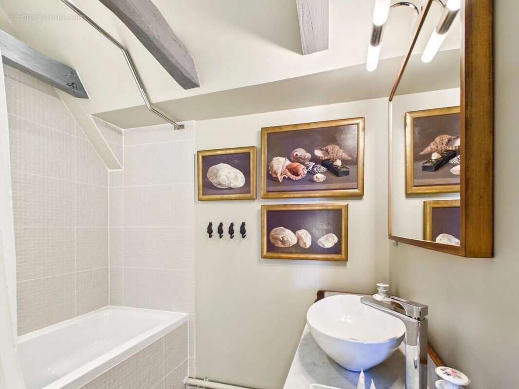 Découvrez cette maison bourgeoise du XVIIIème siècle - photo 16
