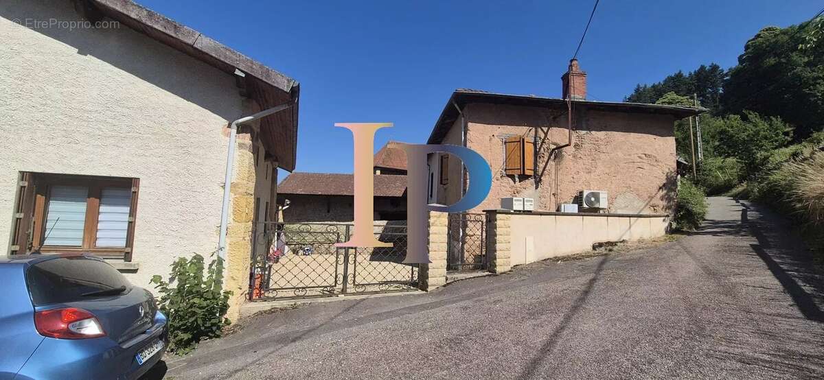 Maison à CHAUFFAILLES