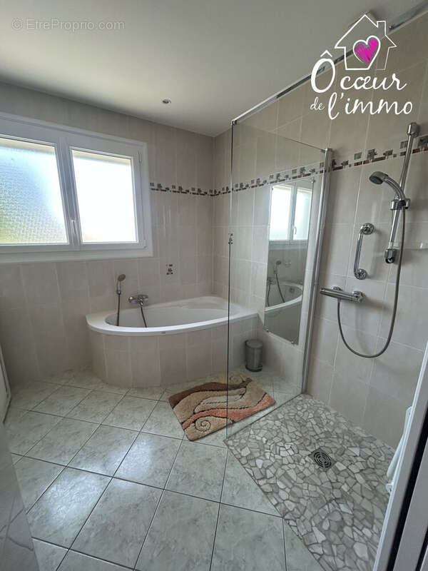 Maison 176 m² à Cholet  - photo 6