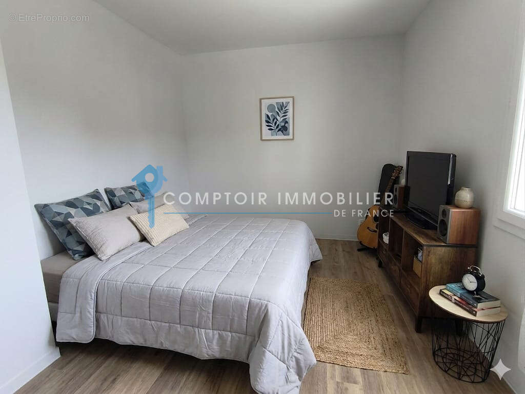 Maison à COMPS