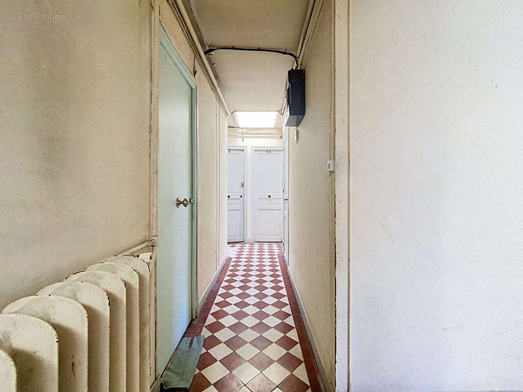 Appartement à PARIS-8E