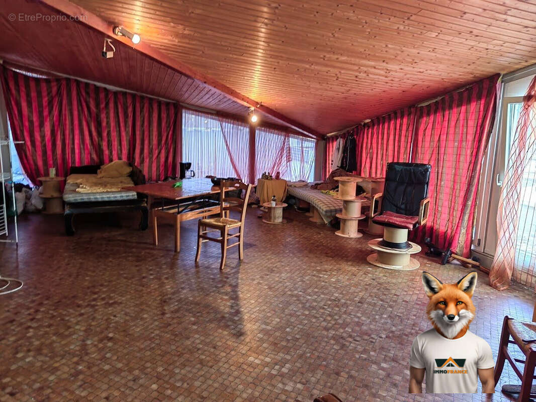 Commerce 442 m² à Vesoul  - photo 6