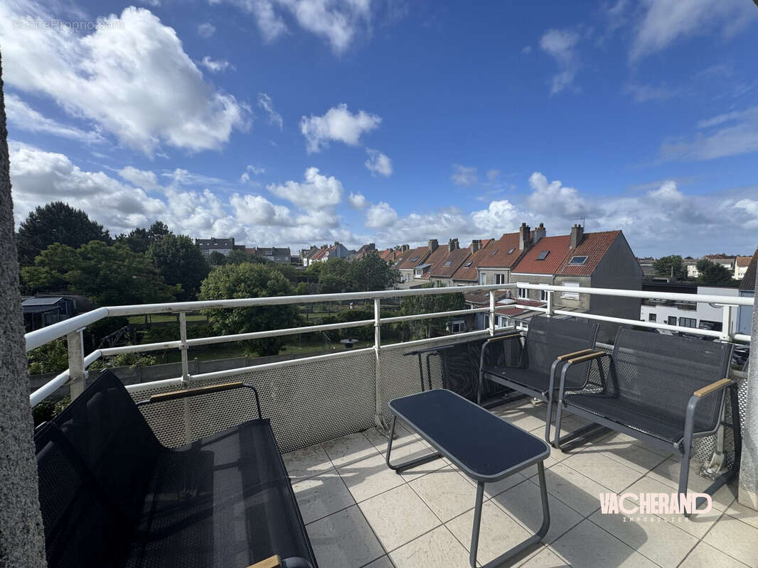 Appartement à SAINT-MARTIN-BOULOGNE