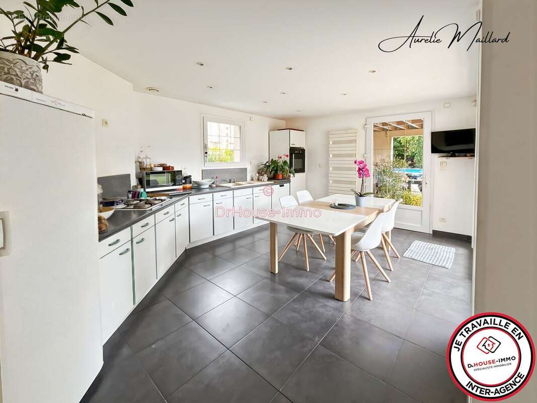 Maison à BRETTEVILLE-SUR-LAIZE