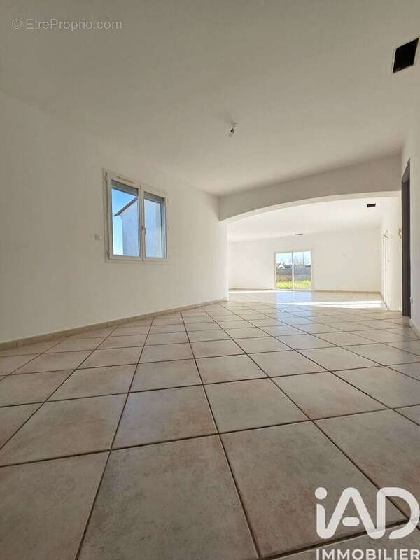 Photo 5 - Maison à PIA