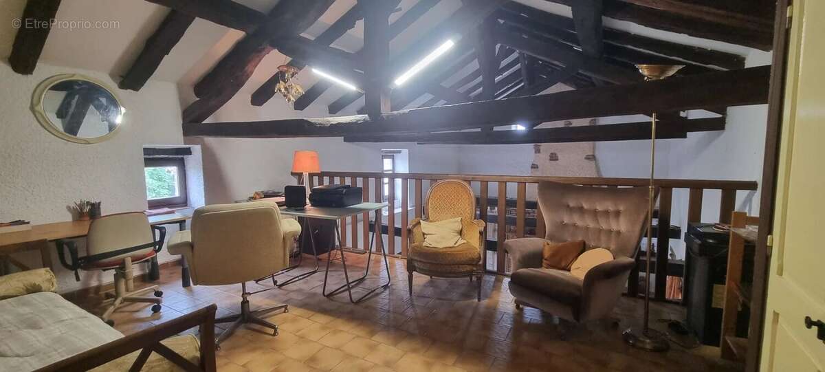 Maison 170 m² à Cahors  - photo 13