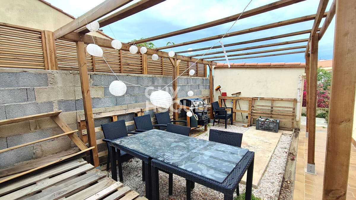 MAISON DE PLAIN PIED en trois faces, A vendre à PERPIGNAN Sud (66000), quartier Las Cobas - photo 11
