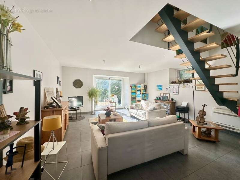 Maison à LOCMARIA-GRAND-CHAMP