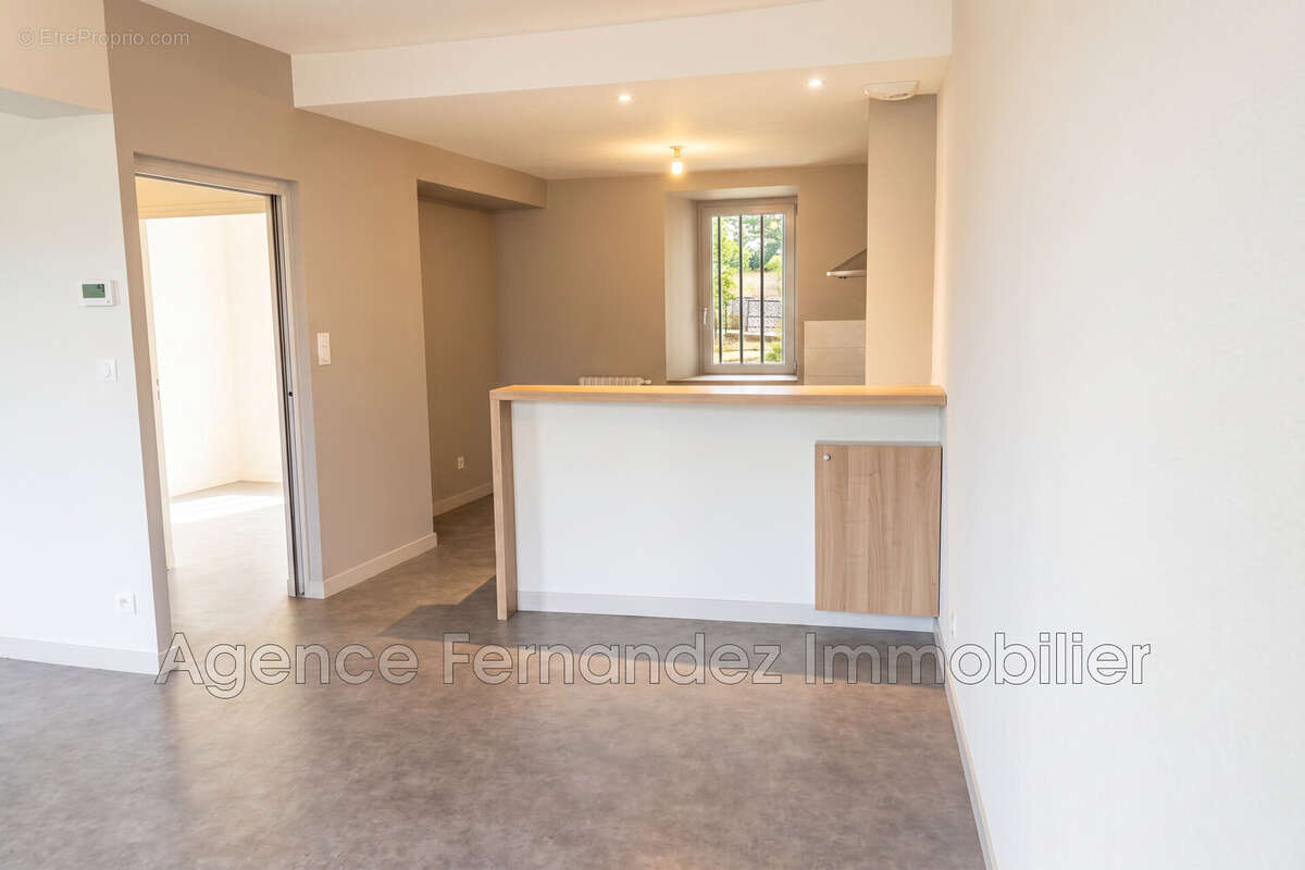 Maison 170 m² à Marcigny  - photo 3