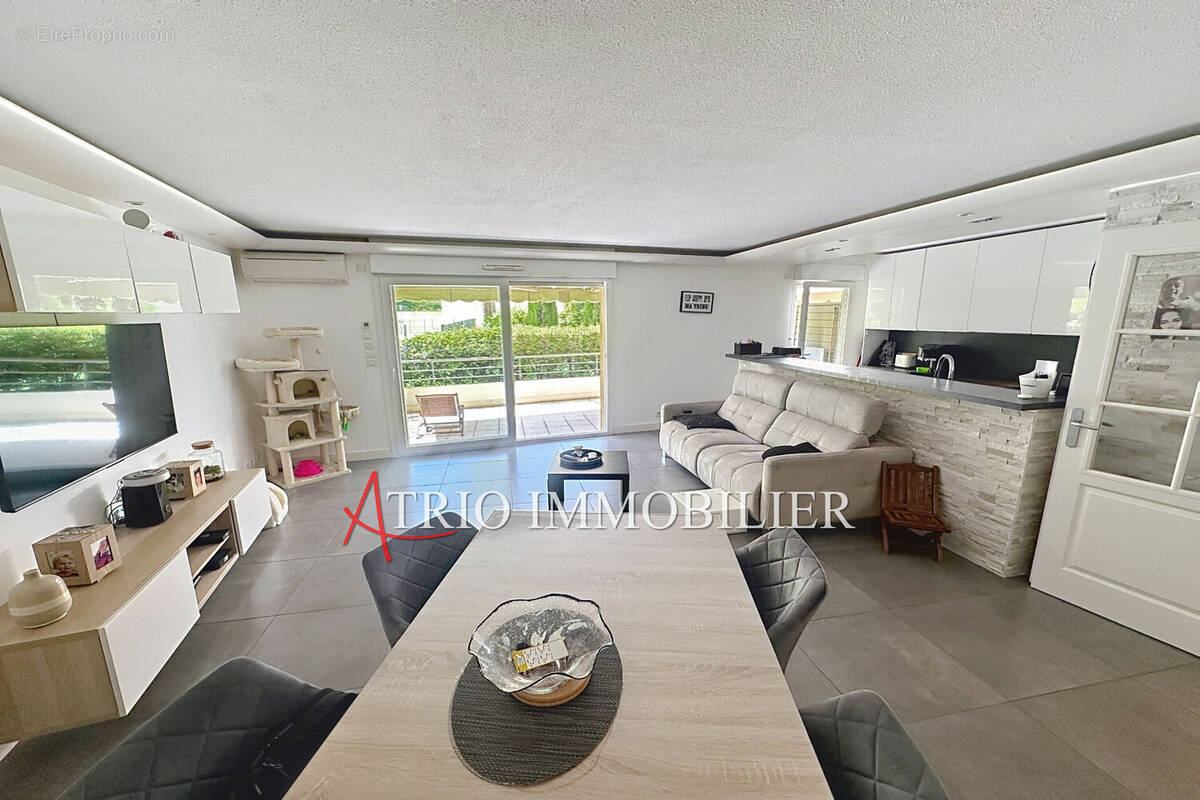Appartement à CAGNES-SUR-MER