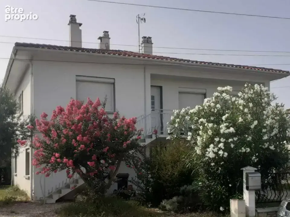 VILLENEUVE SUR LOT - Pavillon divisé en 2 logements !!! - photo 7