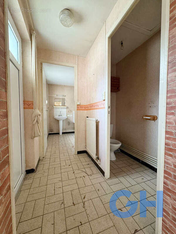 Maison à AULNOYE-AYMERIES