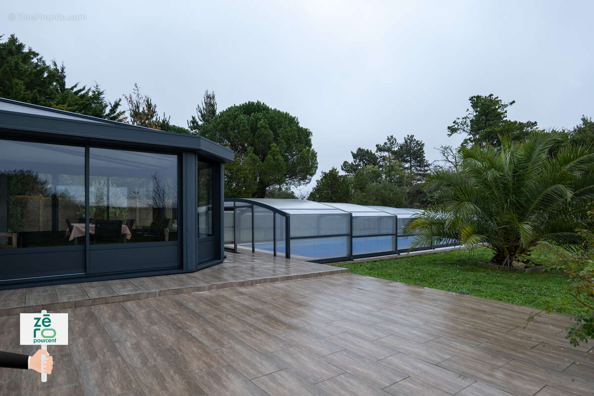 Maison à SAINT-MICHEL-EN-L'HERM