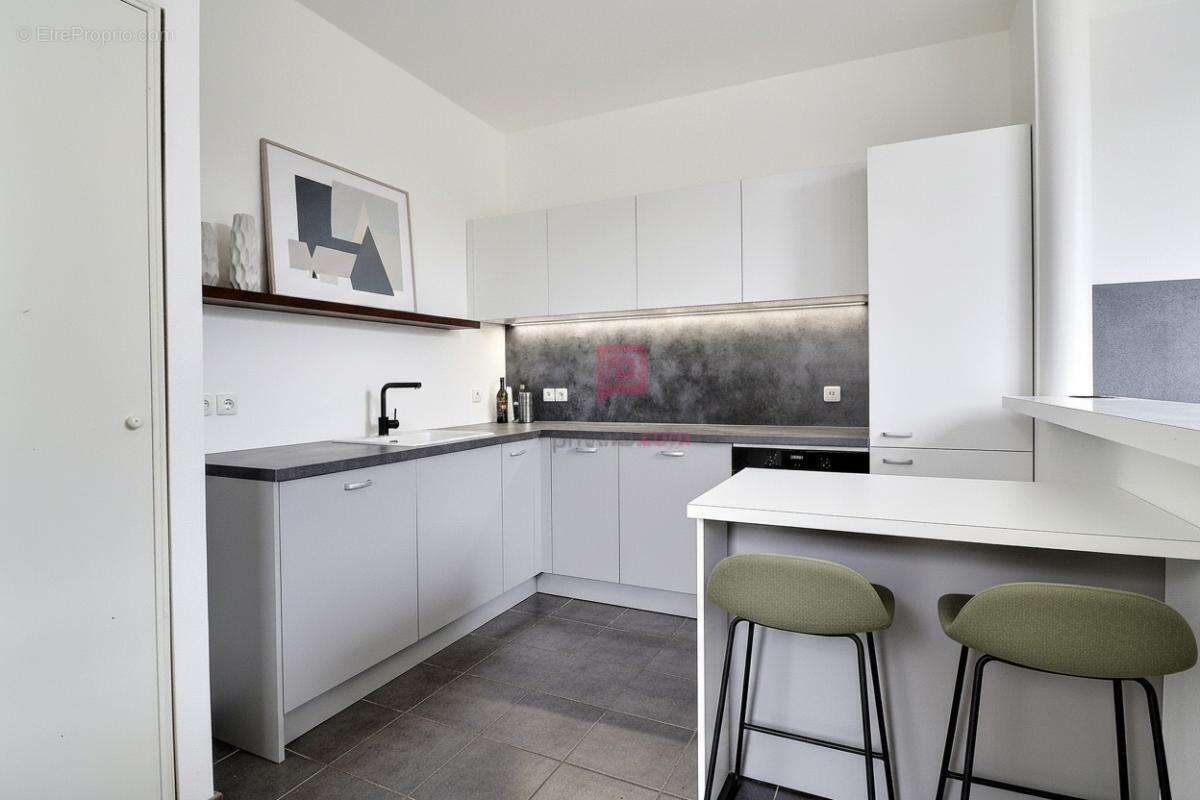 Appartement à SAINTE-GENEVIEVE-DES-BOIS