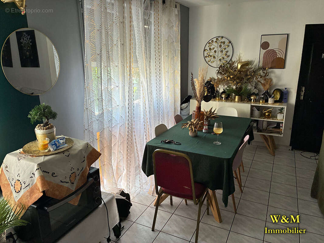 Appartement à GRIGNY