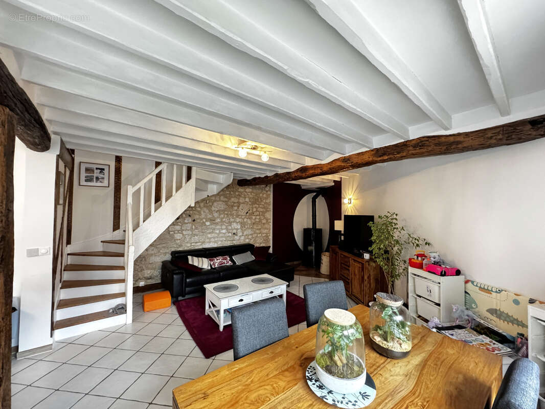 Maison à MANTES-LA-JOLIE