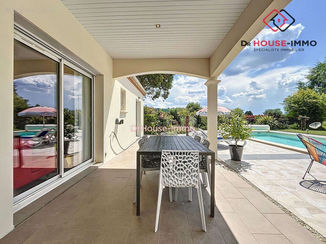 Maison à SAINT-LEON-SUR-L'ISLE