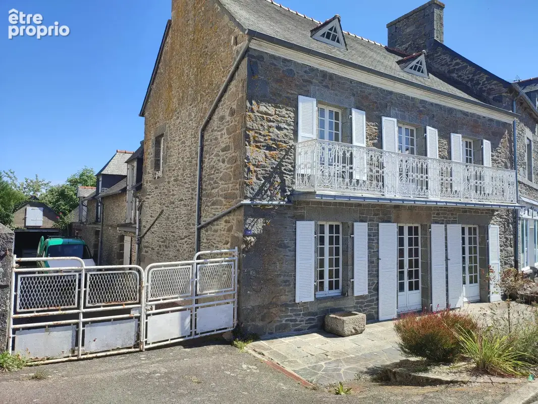 Maison à LANGOURLA