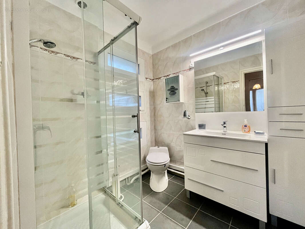 Maison à SAINTE-LIVRADE-SUR-LOT